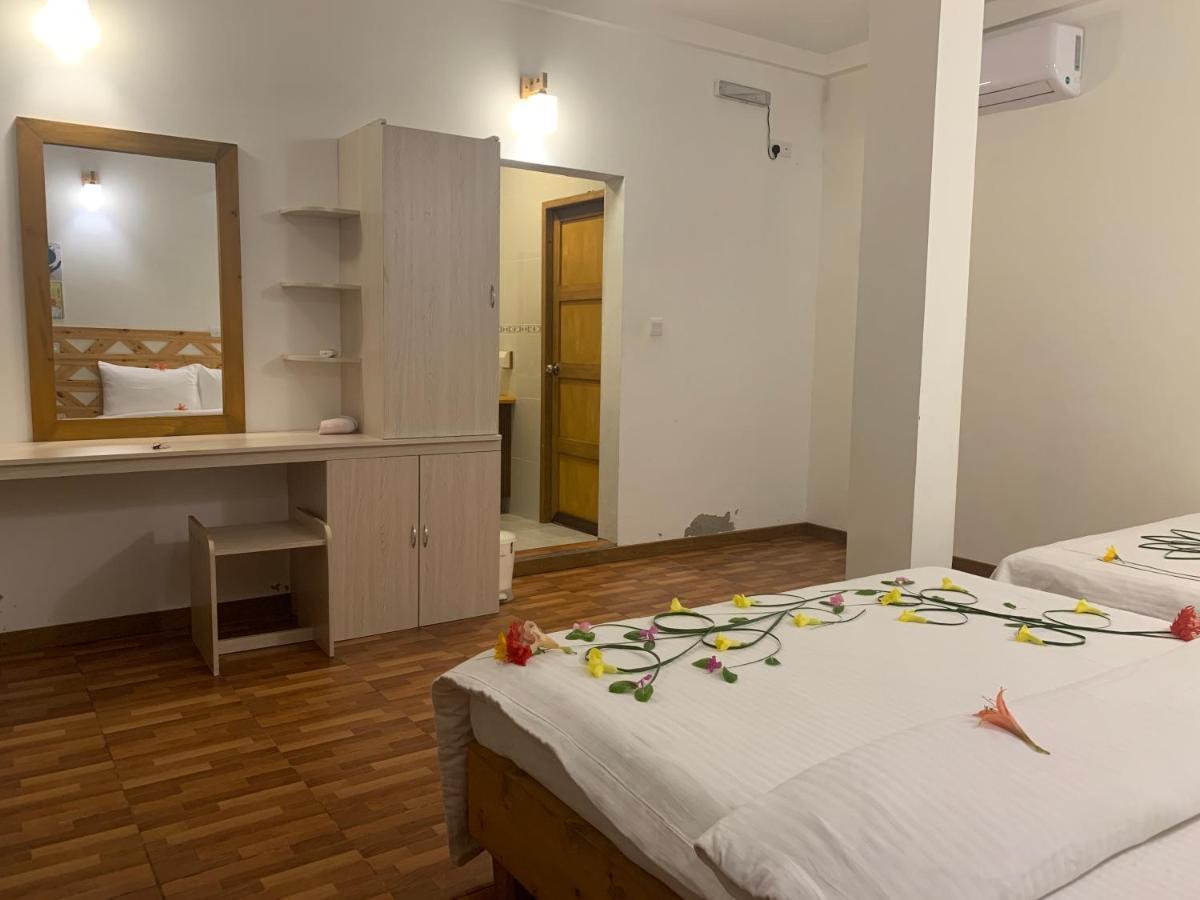 Seena Inn Фулидхоо Экстерьер фото